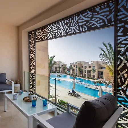 Epic & Exquisite 2 Bedroom W Beach & Pool Mangroovy