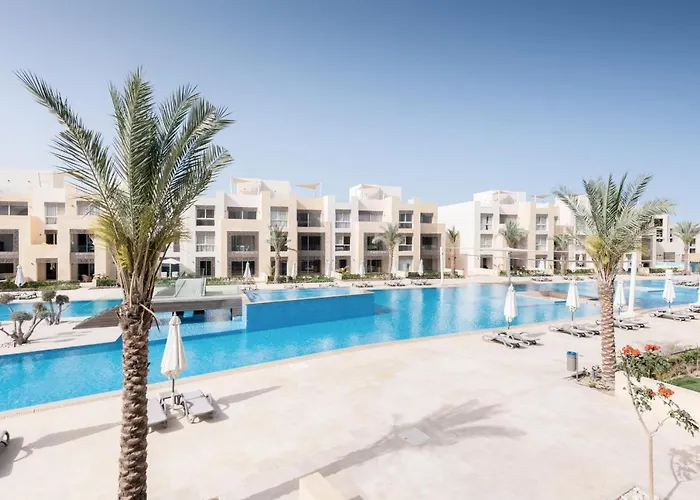 Epic & Exquisite 2 Bedroom W & Pool Mangroovy Appartement *